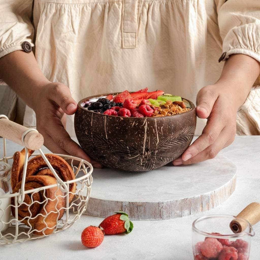 Combo bols en noix de coco et cuillère en bois (bol en coquille de coco) : motif géométrique