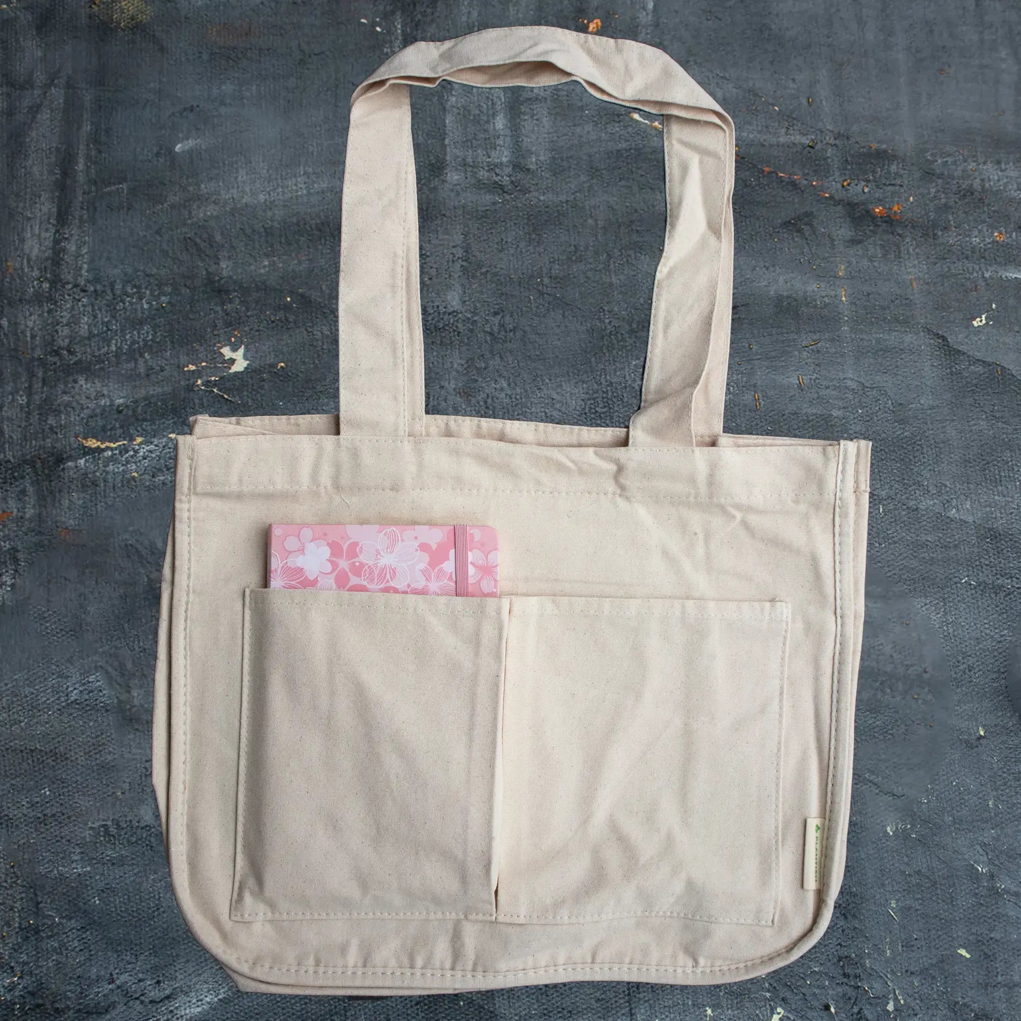 Multi-pocket Tote Bag: Creamy Beige